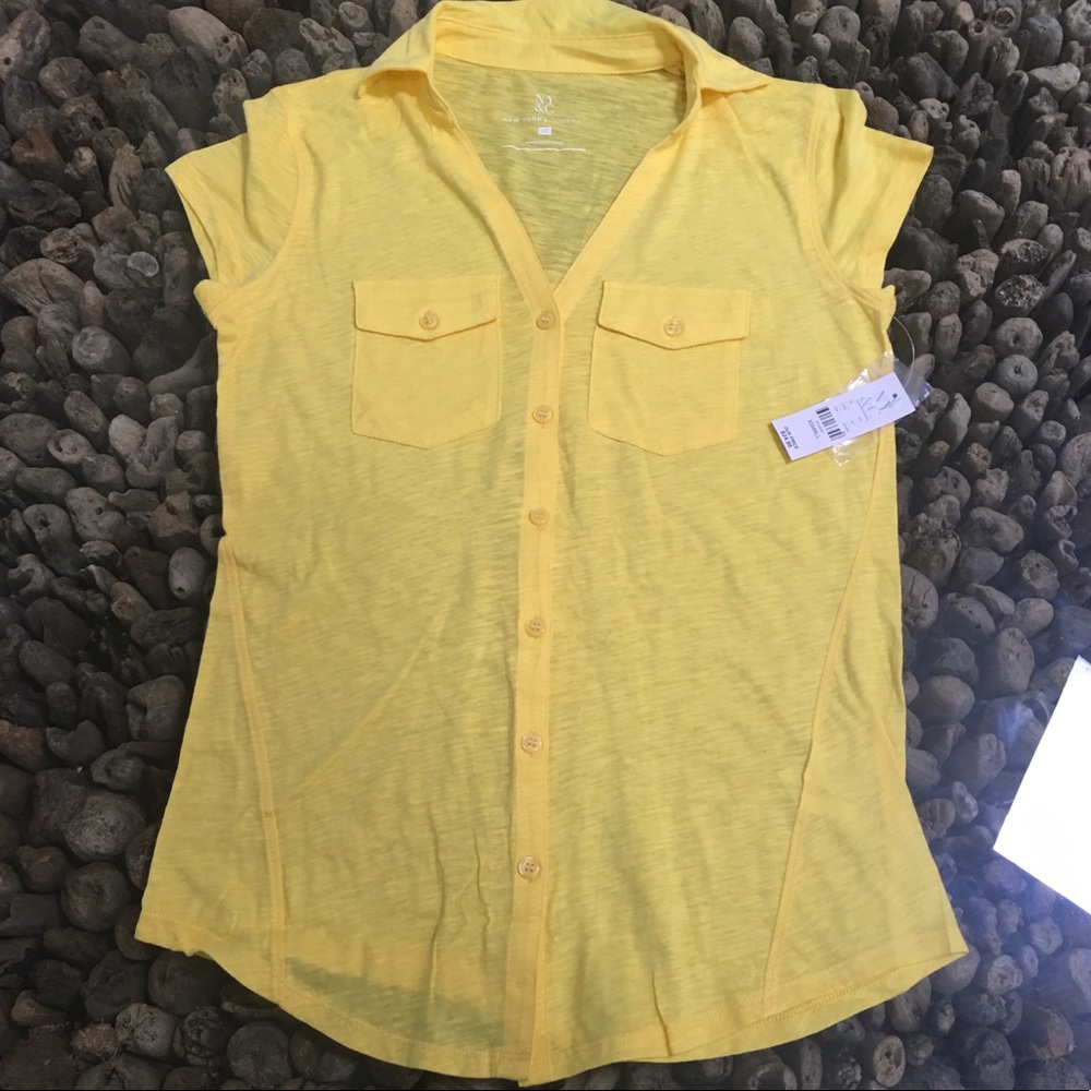 💚NY & Co casual button down, mix/match tank avail
